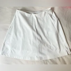 Wilson White tennis skirt, XS