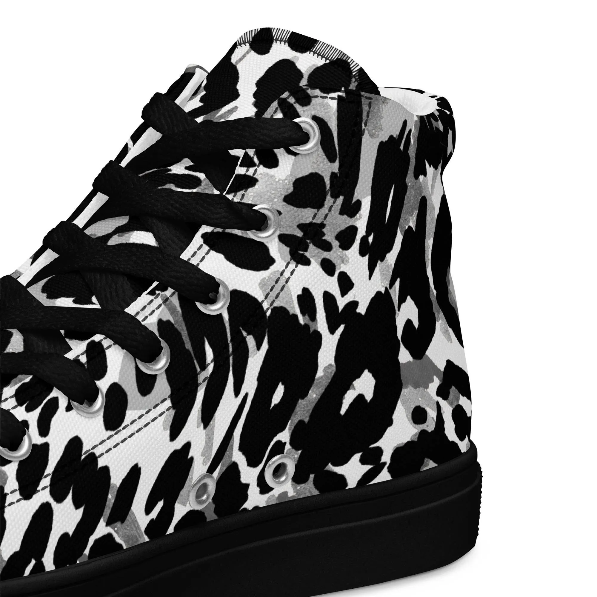 Women’s high top canvas shoes